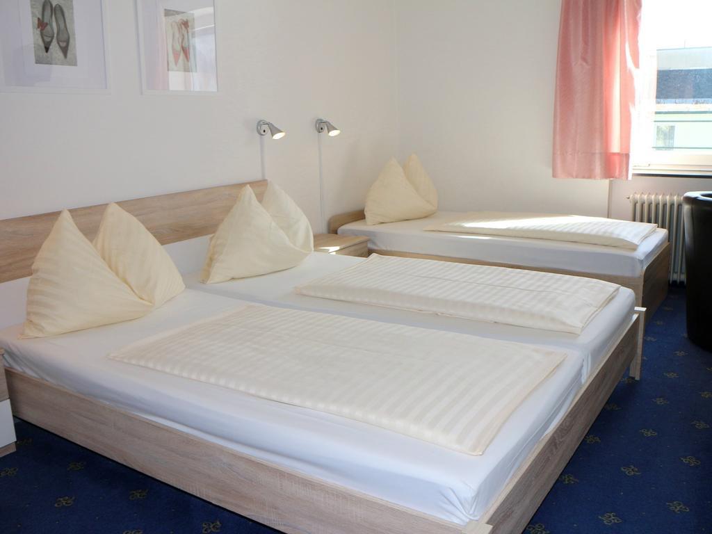 Hotel Gasthof Kasino วิลลาค ห้อง รูปภาพ