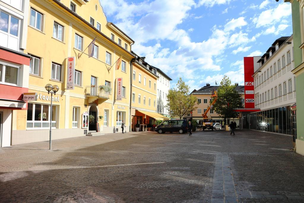 Hotel Gasthof Kasino วิลลาค ภายนอก รูปภาพ