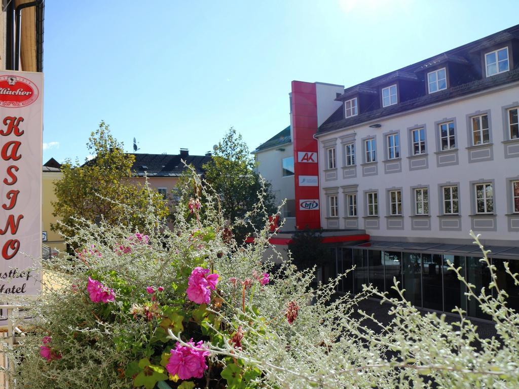 Hotel Gasthof Kasino วิลลาค ภายนอก รูปภาพ